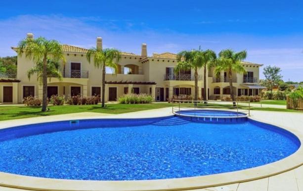 Villa Cascata, 3 Bedroom, Pool, Close To Olhos De Agua Albufeira Exterior photo