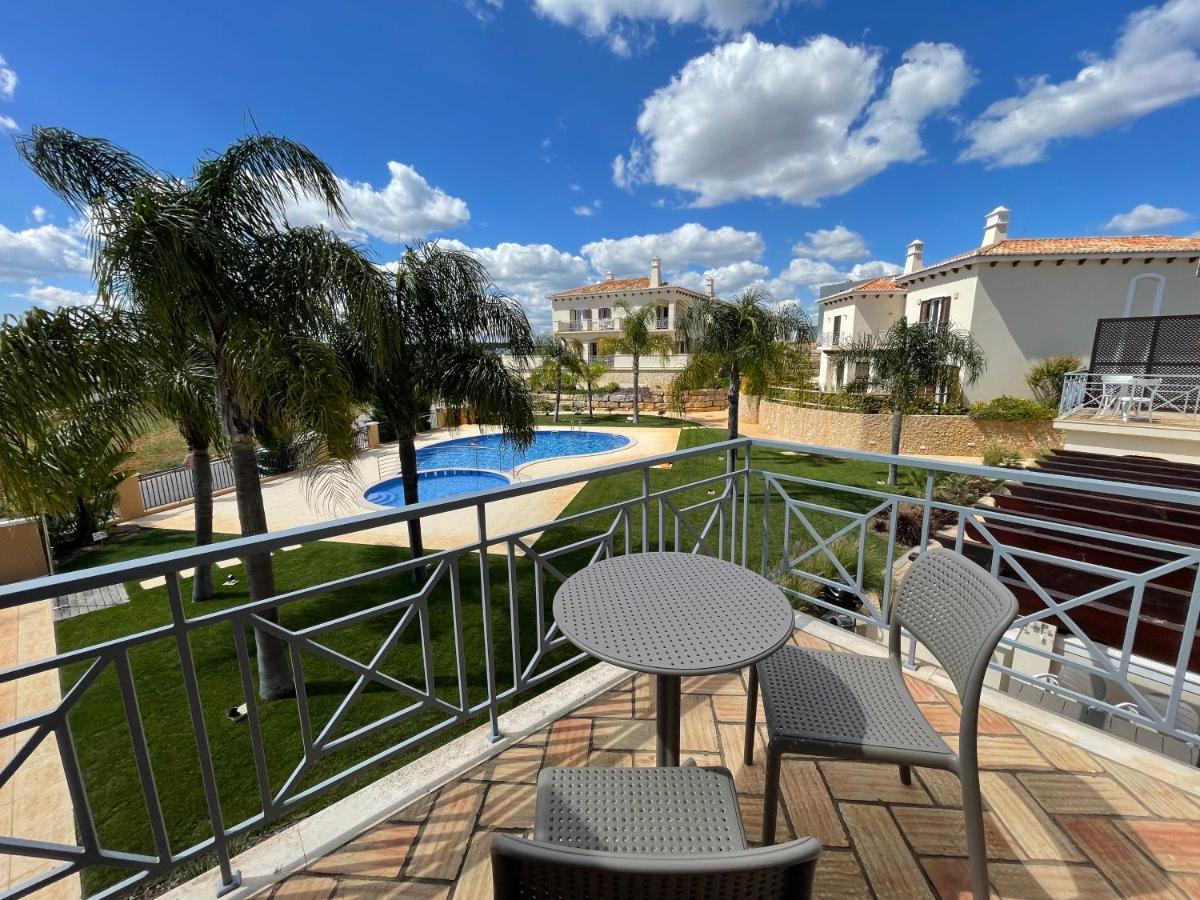 Villa Cascata, 3 Bedroom, Pool, Close To Olhos De Agua Albufeira Exterior photo